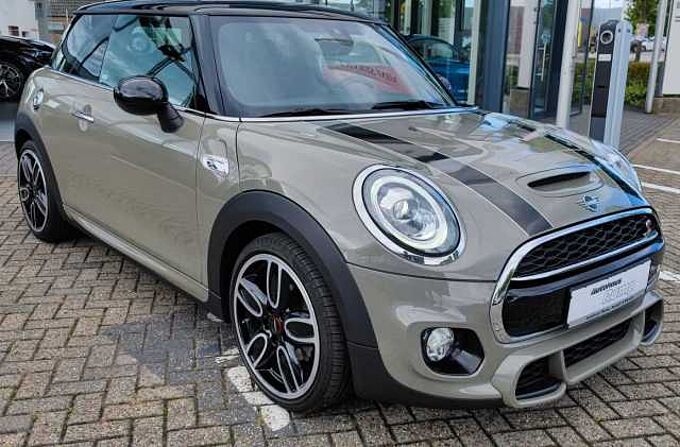 MINI Cooper S NAVI,RFK,H/K,LED,Klimaaut.