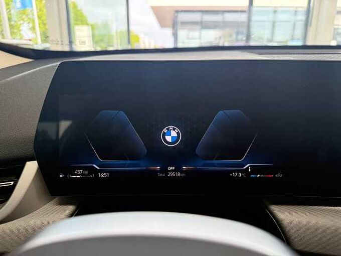BMW X1 sDrive18i AHK,Adapt.LED,NAVI,RFK