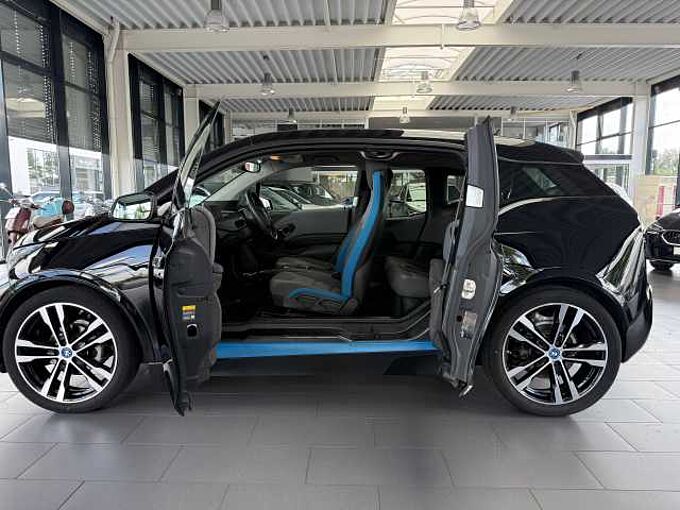 BMW i3s 120AH LED | NAVI | R&Uuml;CKFAHRKAMERA | PDC 