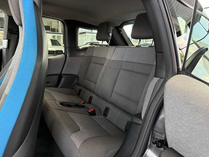 BMW i3s 120AH LED | NAVI | R&Uuml;CKFAHRKAMERA | PDC 