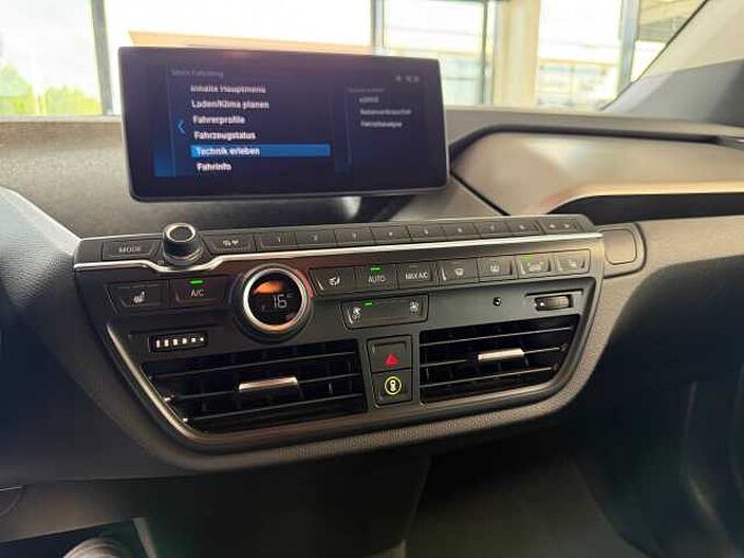 BMW i3s 120AH LED | NAVI | R&Uuml;CKFAHRKAMERA | PDC 