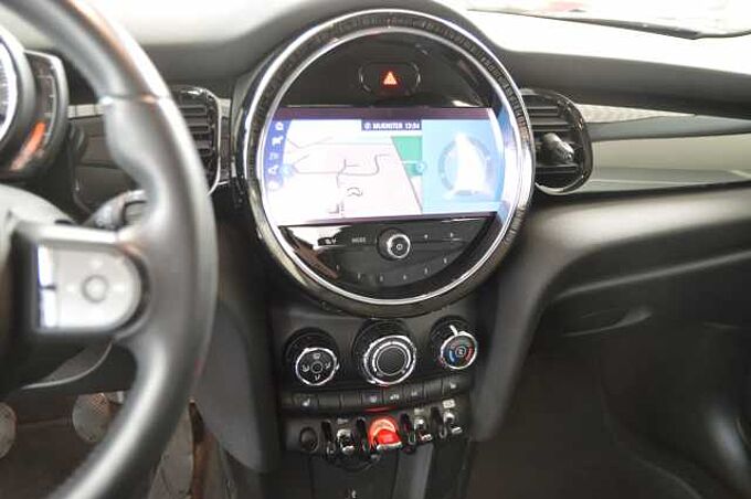 MINI ONE 1.Hd. Navi Sportsitze