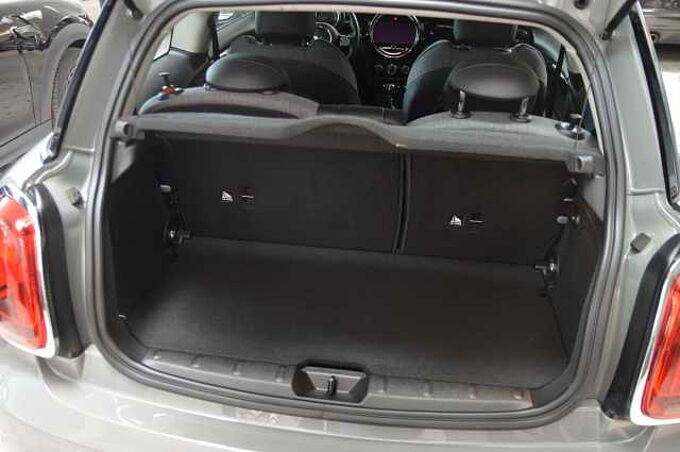 MINI ONE 1.Hd. Navi Sportsitze