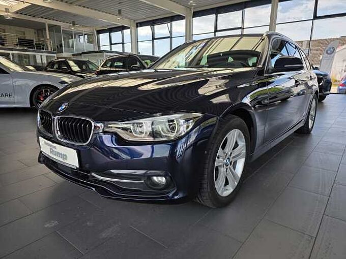 BMW 320d Sport Line AHK/HUD/Navi/Leder/RFK