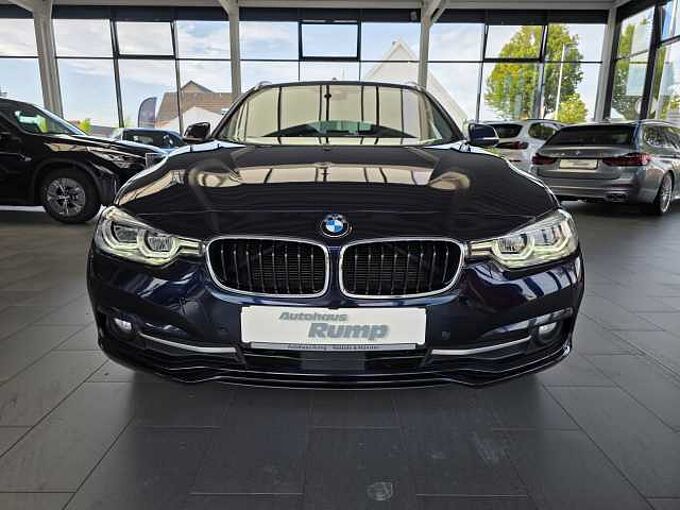 BMW 320d Sport Line AHK/HUD/Navi/Leder/RFK