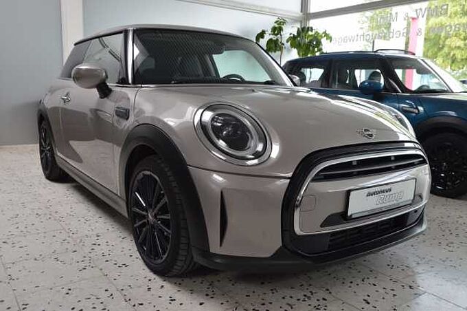 MINI ONE 3-T&Uuml;RER Navi, `17 LM-F