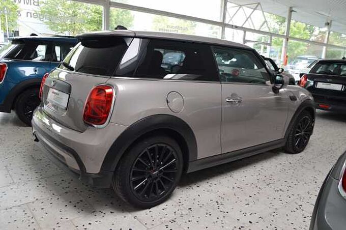 MINI ONE 3-T&Uuml;RER Navi, `17 LM-F