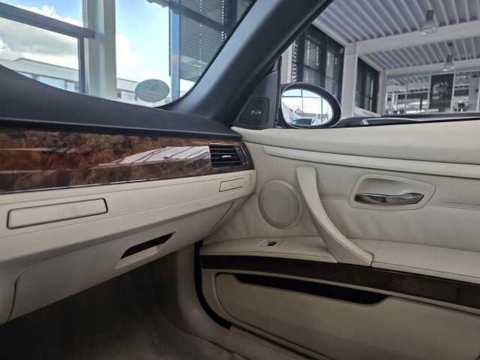 BMW 320i M-Sport Shadow Line Cabrio Xenon/Memory/Sitzhzg