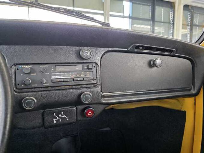 Volkswagen K&auml;fer 1200 Sunny Bug Sondermodell 1.800 St&uuml;ck wurden gebaut