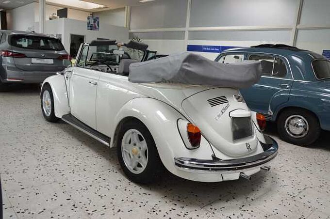 Volkswagen K&auml;fer 1500 Cabrio