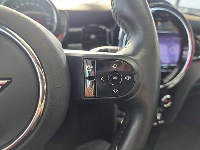MINI Cooper 3trg. Autom. Pano/Leder/LED/Apple/PDC
