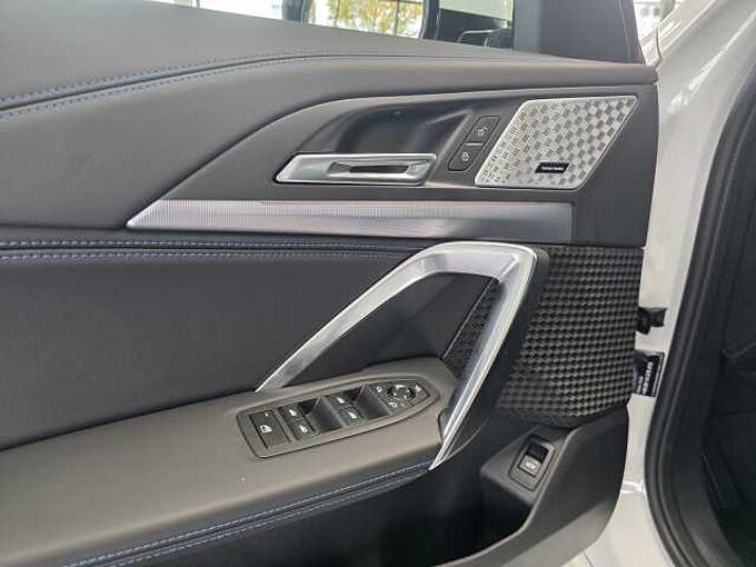 BMW X1 sDrive18i M-Sport Pro AHK/H-K/DAB/Navi/LED