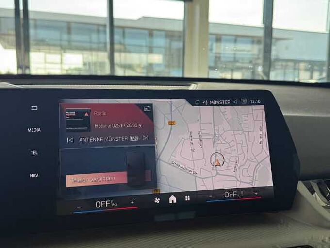 BMW iX1 eDrive20 | NAVI | KAMERA | PARKASSISTENT | SHZ