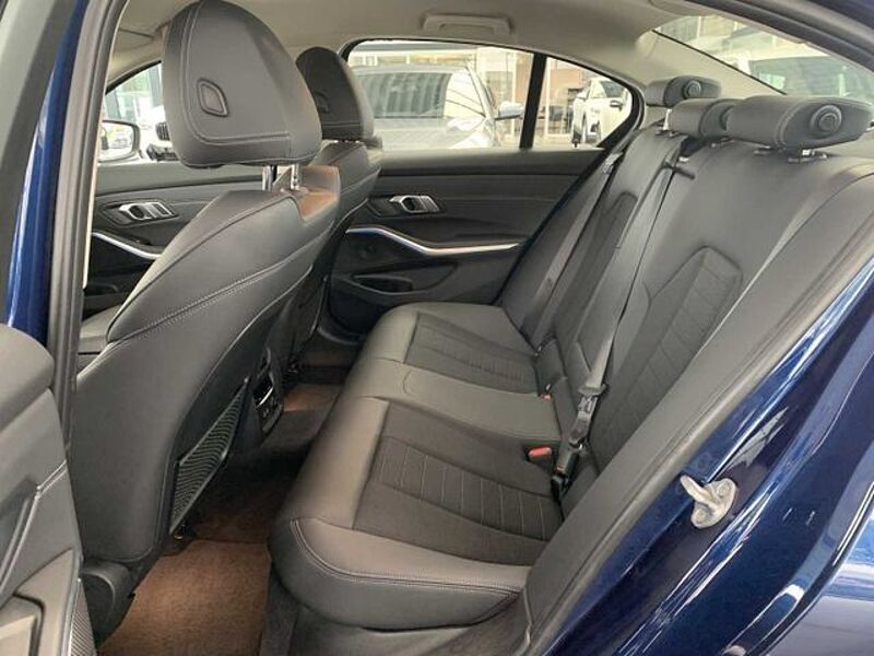 BMW 330e Advantage HUD LiveCo. Prof. Driv.