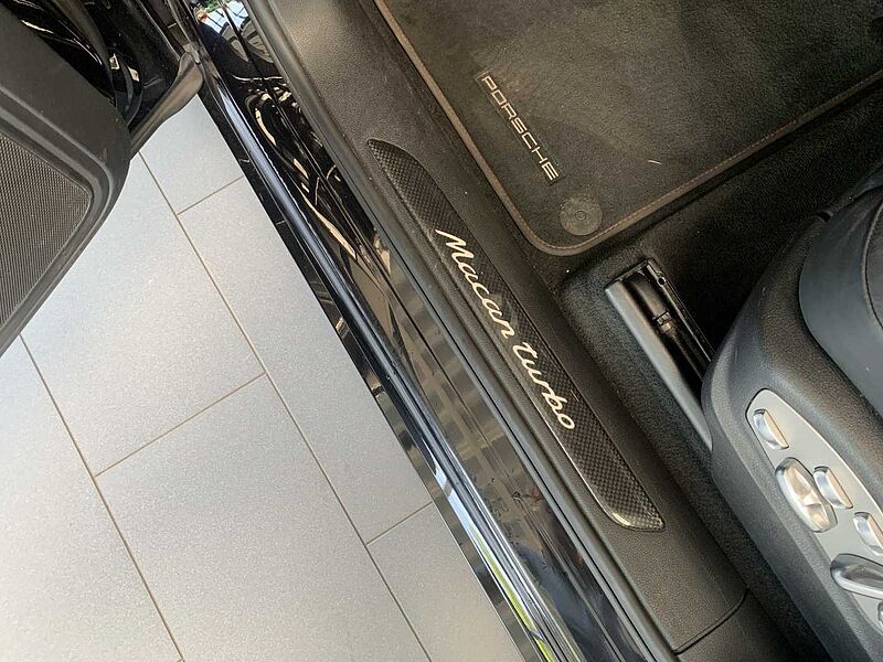 Porsche Macan Turbo | Export/-Händler | AHK/PANO/Standhz. /ACC