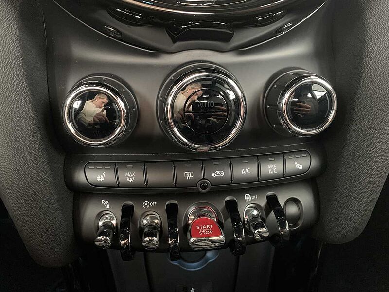 MINI Cooper Essential Trim NAVI/LED/AppleCarPlay