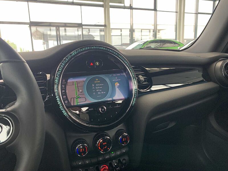 MINI Cooper Essential Trim NAVI/LED/AppleCarPlay