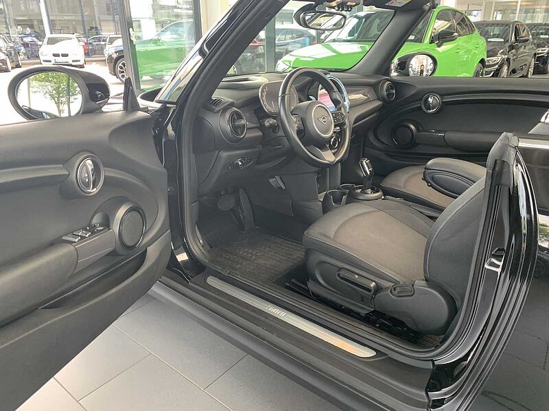 MINI Cooper Cabrio Autom. NAVI/APPLE/LED/DAB/KLIMAAUT