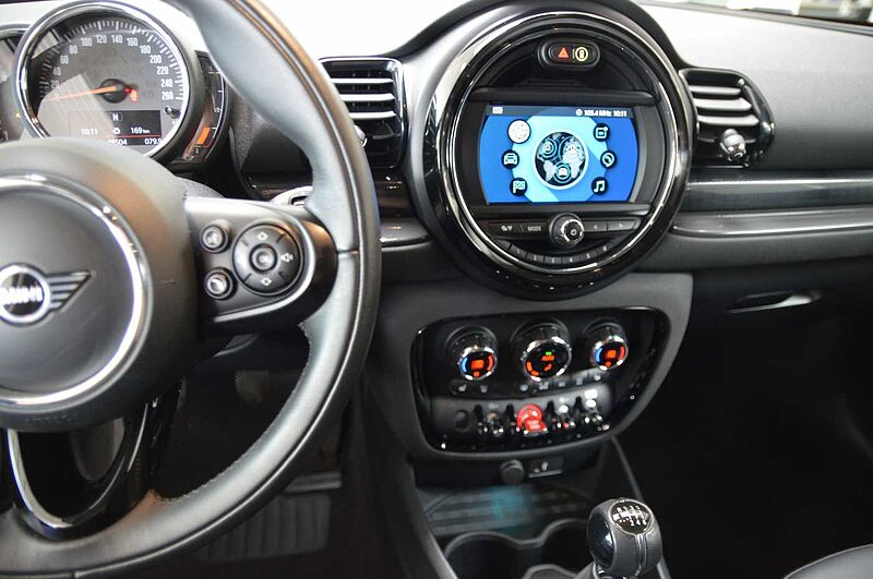 MINI CLUBMAN ONE Navi, LED,