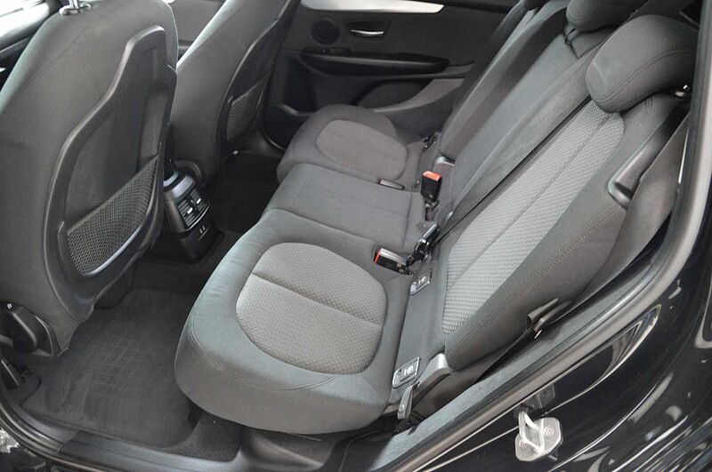 BMW 218i Gran Tourer 3. Sitzreihe, SD