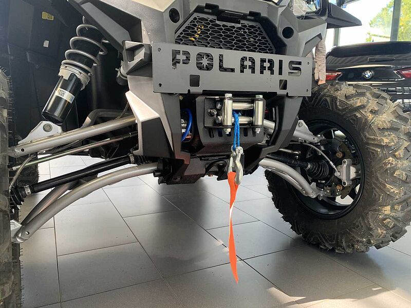 Polaris Sportsman ATV-24