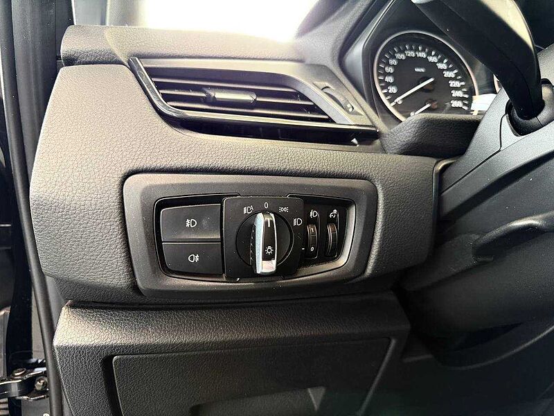 BMW 218i Gran Tourer Advantage NAVI/Sitzhzg/AHK
