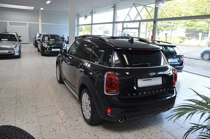 MINI COUNTRYMAN Cooper Aut. Pano.