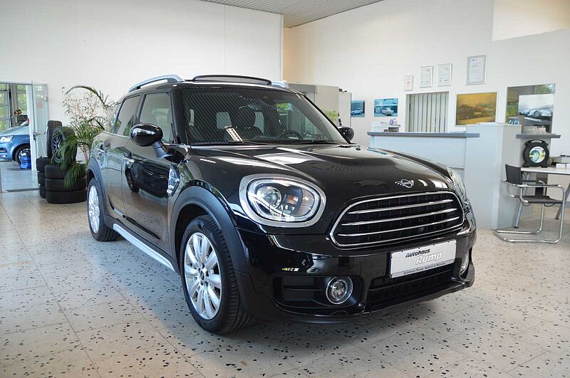 MINI COUNTRYMAN Cooper Aut. Pano.