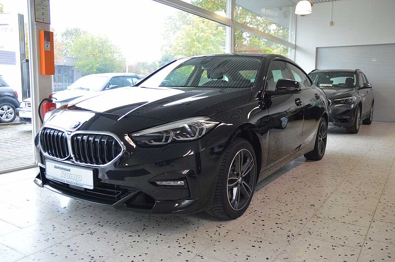 BMW 220i Gran Coupe Aut. Sport Line