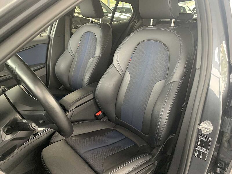BMW 118i M Sport LED/LMHUD