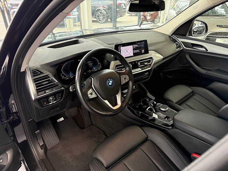 BMW X3 xDrive30e Aut. 1.Hd. HUD, AHK, Laser
