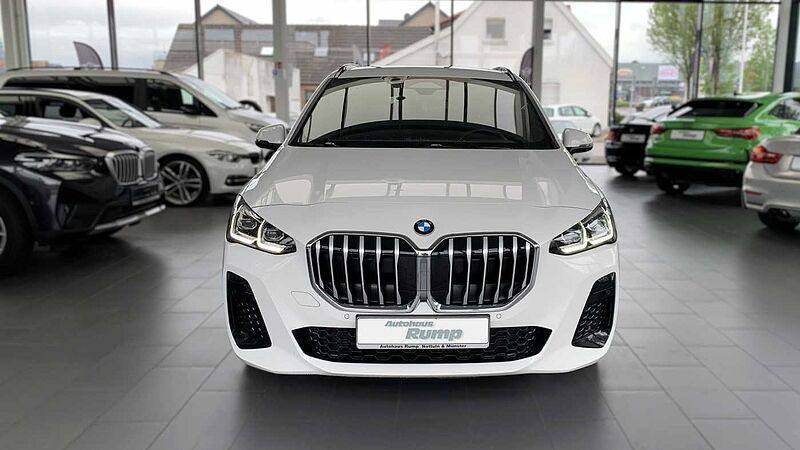 BMW 218i Active Tour. M-Sport NAVI/AHK/LM/H&K
