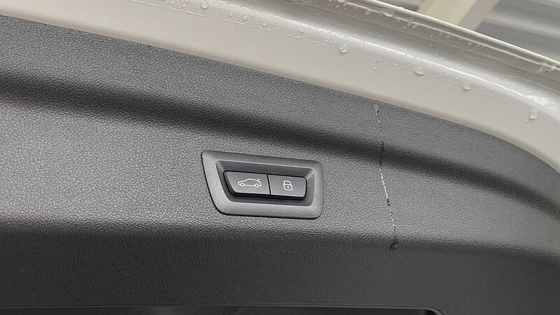 BMW 218i Active Tour. M-Sport NAVI/AHK/LM/H&K