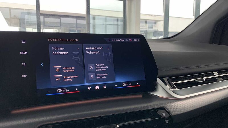 BMW 218i Active Tour. M-Sport NAVI/AHK/LM/H&K