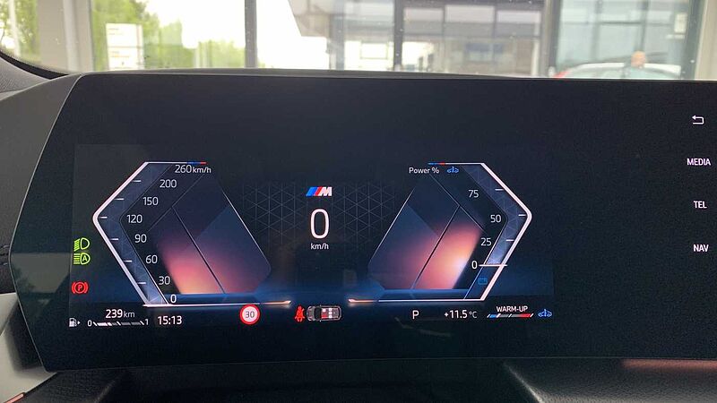 BMW 218i Active Tour. M-Sport NAVI/AHK/LM/H&K