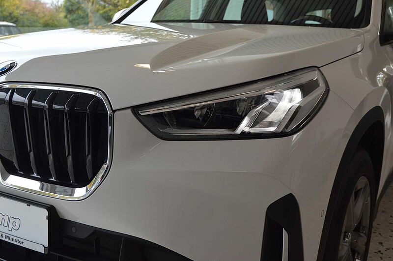 BMW X1 18i sDrive