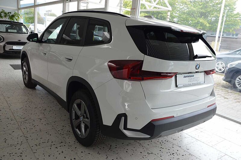 BMW X1 18i sDrive Aut.1.Hd.