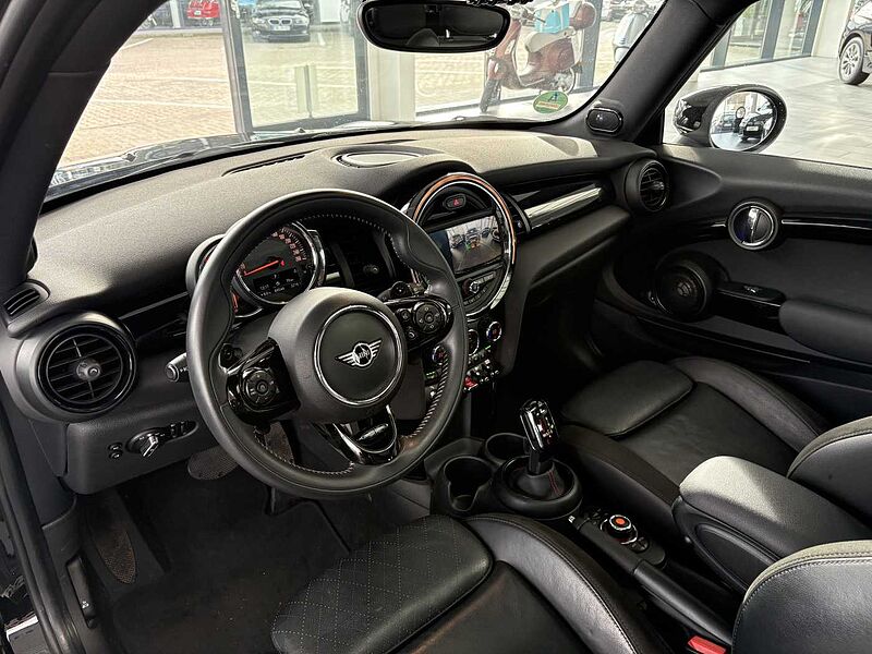 MINI Cooper S Pano/H&K /Navi/Autom. S