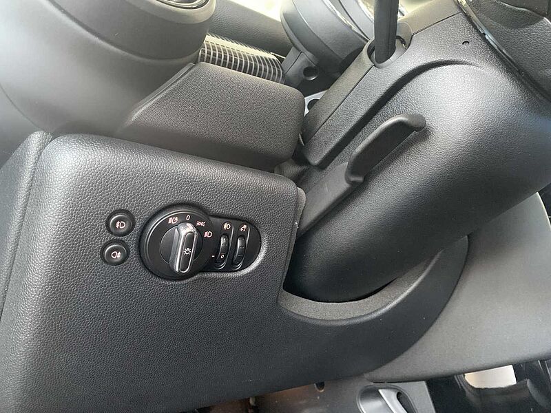 MINI Cooper 60 Years Sitzheizung/Ambiente/LED