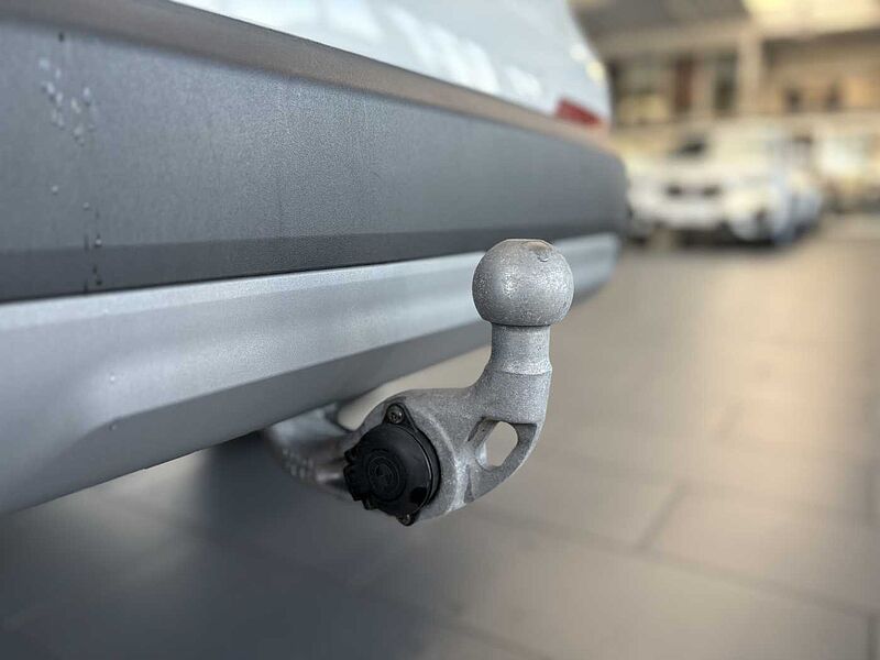 BMW X1 sDrive18i Autom. /LED/AHK