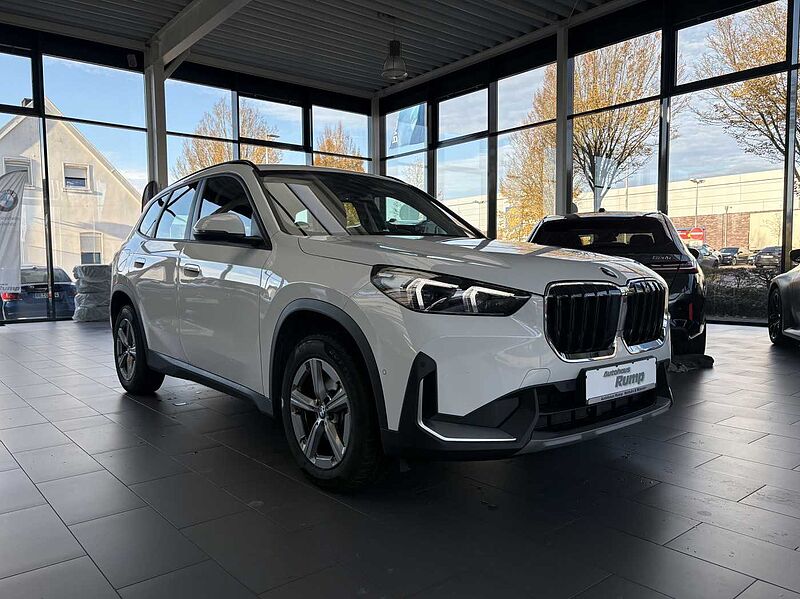 BMW X1 sDrive18i Autom. /LED/AHK