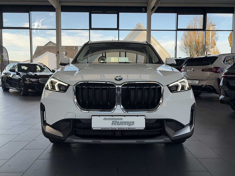 BMW X1 sDrive18i Autom. /LED/AHK