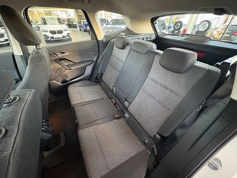 BMW X1 sDrive18i Autom. /LED/AHK