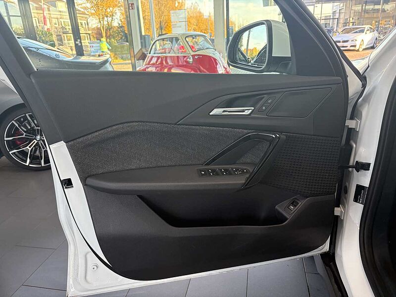 BMW X1 sDrive18i Autom. /LED/AHK