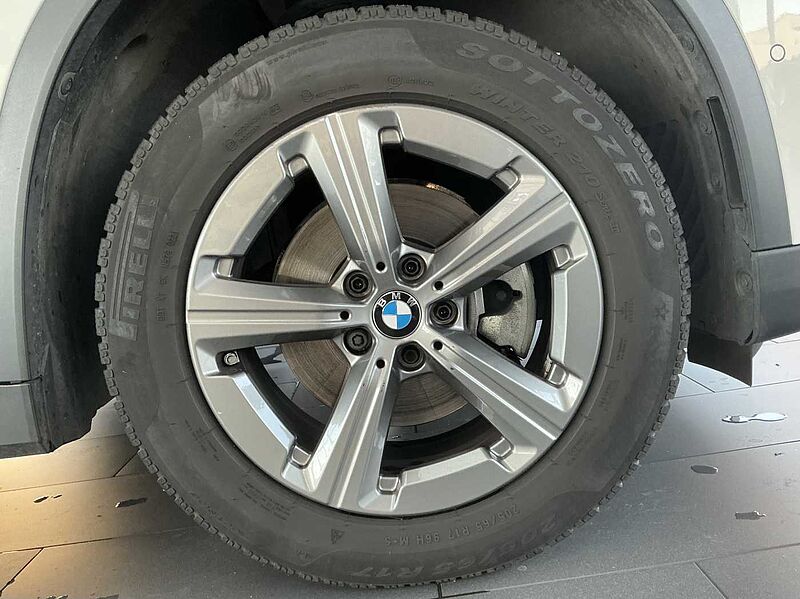 BMW X1 sDrive18i Autom. /LED/AHK