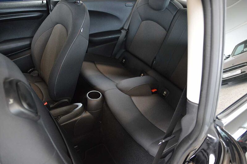 MINI 3-T&Uuml;RER MINI Winterr&auml;der inkl.