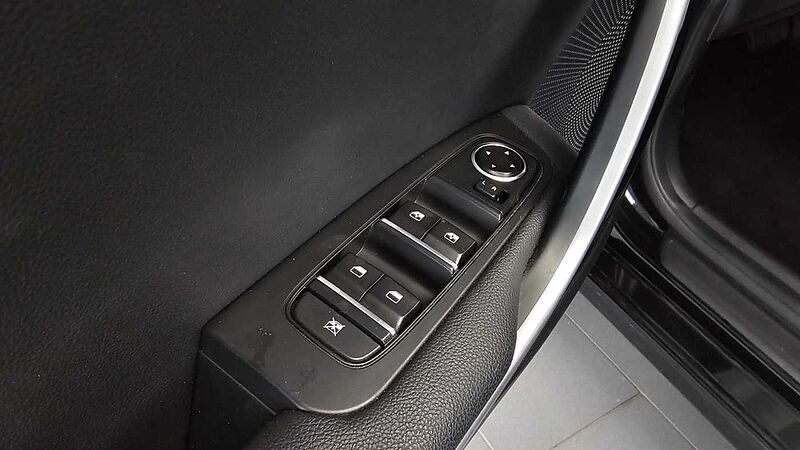 Kia cee'd / Ceed Automatik | AHK | SHZ | NAVI