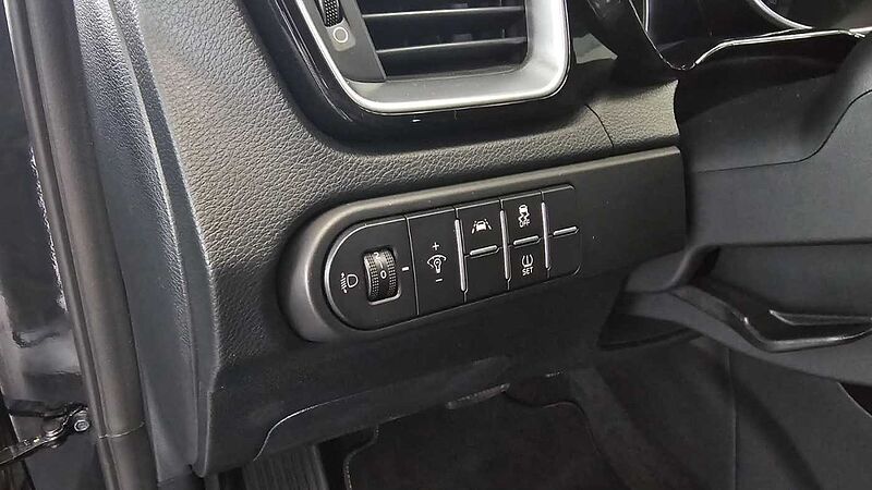 Kia cee'd / Ceed Automatik | AHK | SHZ | NAVI