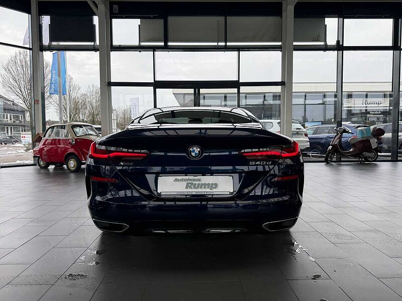 BMW 840d xDrive Coupe Driv. Prof. / Park+ / HUD / Laser