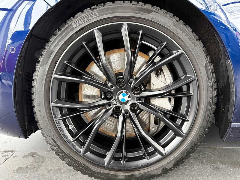 BMW 840d xDrive Coupe Driv. Prof. / Park+ / HUD / Laser